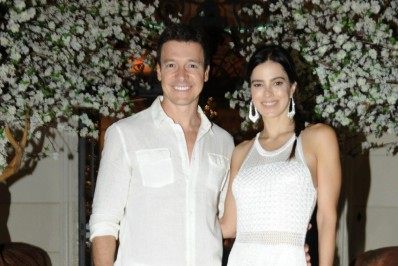 Fotos! Rodrigo Faro, Ticiane Pinheiro e mais famosos comparecem à festão de Natal