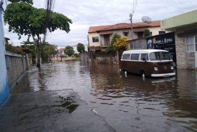 Forte chuva atinge Cabo Frio na madrugada desta segunda (6) e deixa cidade debaixo d’água