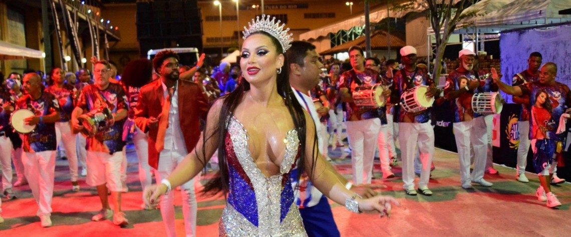 A Rainha de Bateria Nat&aacute;lia Lage