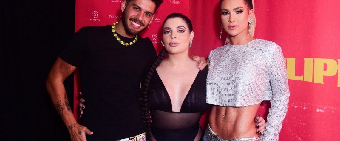 Z&eacute; Felipe, Gkay e Virginia, na segunda noite da farofa da Gkay.