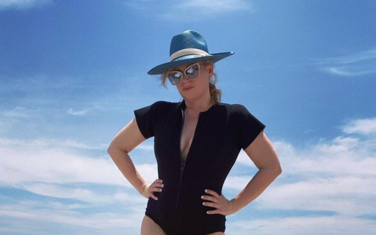 Rebel Wilson perdeu 30 kg durante a pandemia