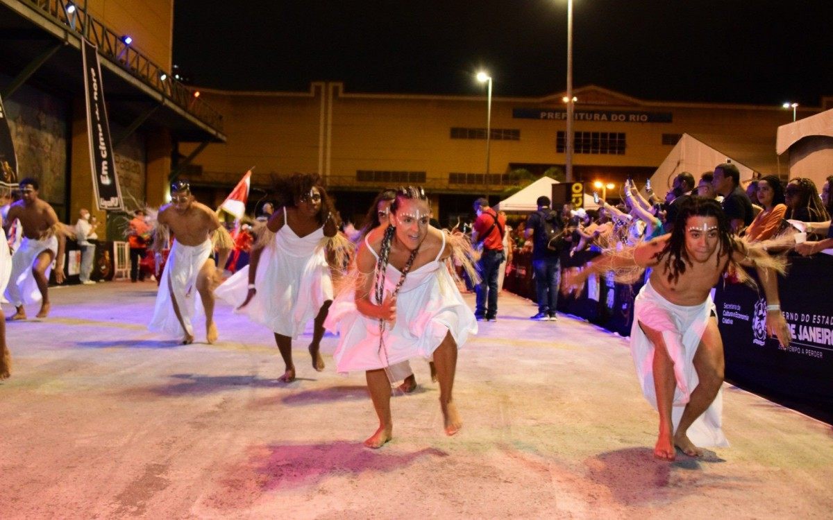 Comiss&atilde;o de Frente da Inocentes de Belford Roxo
