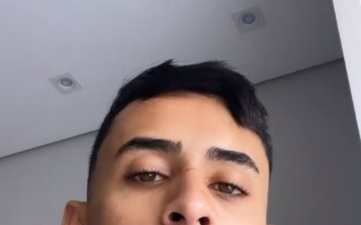 MC VK se manifesta sobre morte de MC Kevin, em maio deste ano