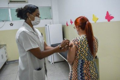 Porto Real libera dose de reforço para moradores acima de 18 anos