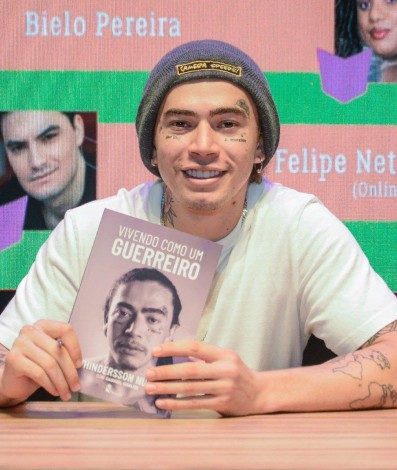 Whindersson Nunes & Gabriel Chalita se lançam na Bienal do Livro na Barra da Tijuca no Rio de Janeiro. (Do interior do Piauí para o Mundo ) - Ag.news