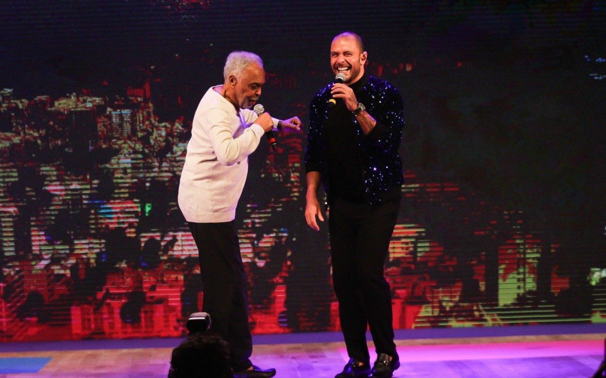 Diogo Nogueira e Gilberto Gil se apresentam na premia&ccedil;&atilde;o Band Inspira Rio, no Copacabana Palace, na noite desta ter&ccedil;a-feira