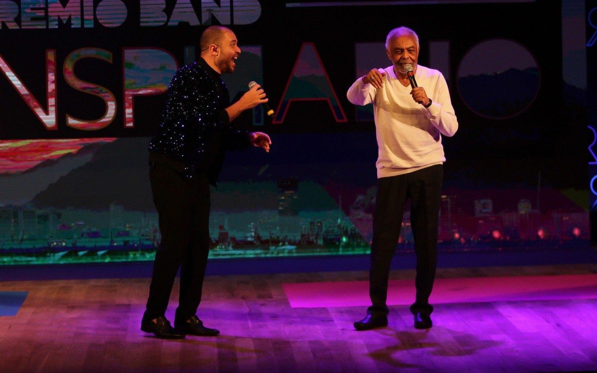 Diogo Nogueira e Gilberto Gil se apresentam na premia&ccedil;&atilde;o Band Inspira Rio, no Copacabana Palace, na noite desta ter&ccedil;a-feira