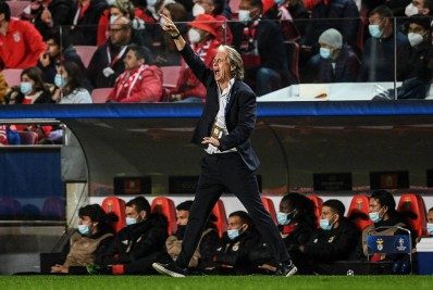 Ídolo do Flamengo, Jorge Jesus recebe sondagem e pode deixar o Benfica