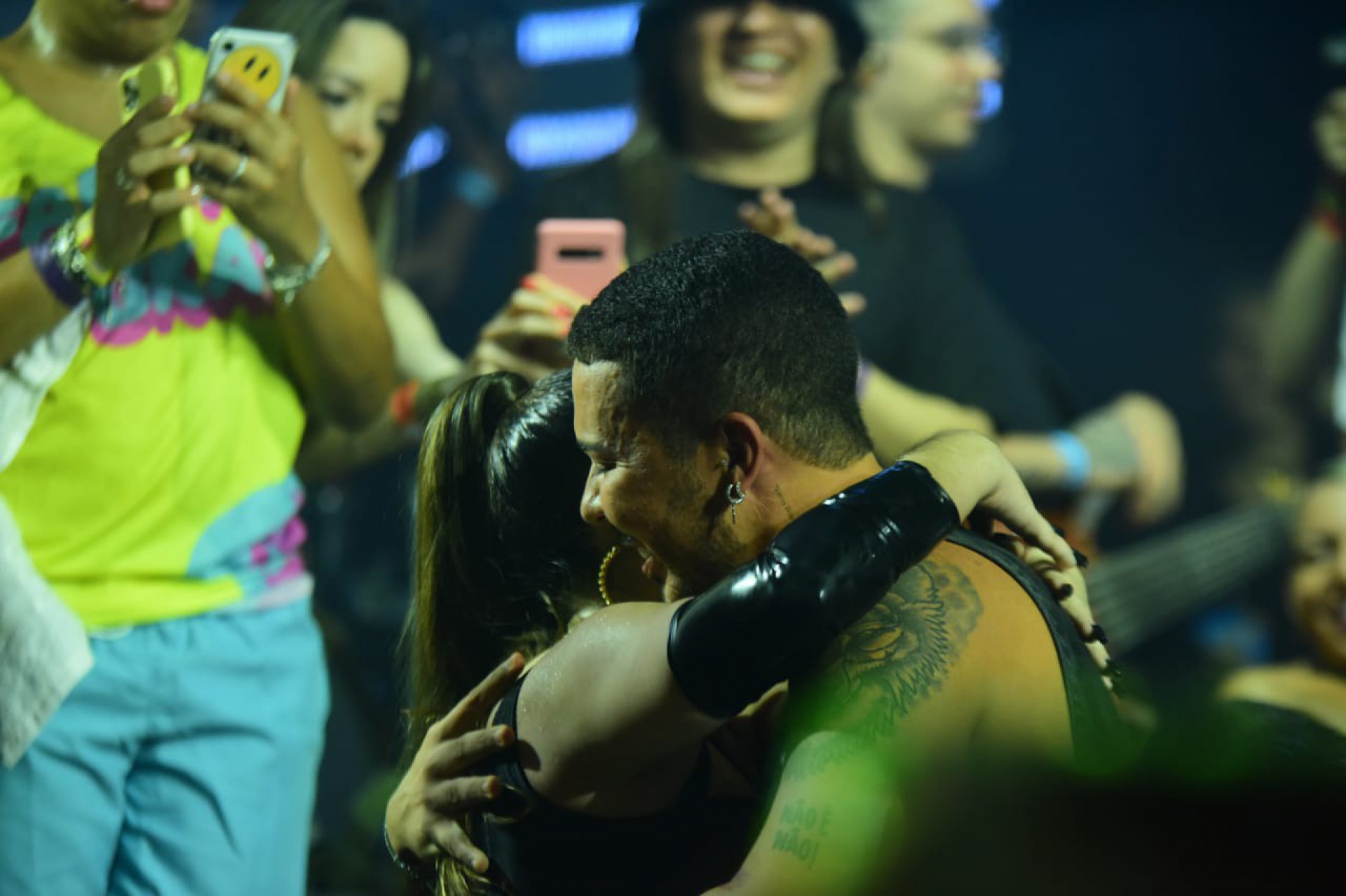 Gkay e Carlinhos Maia se reencontram e fazem as pazes no último dia de Farofa, em Fortaleza, no Ceará, na noite desta terça-feira - Ag. News