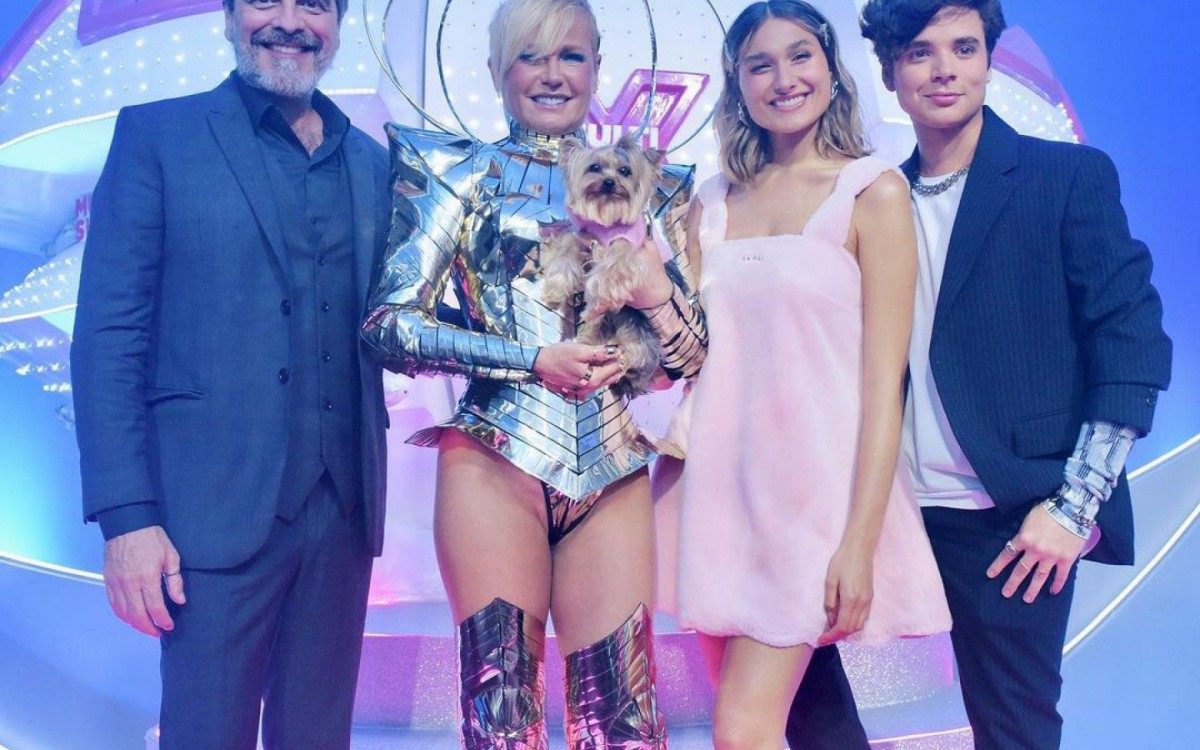 Junno Andrade, Xuxa, Sasha Meneghel e Jo&atilde;o Figueiredo