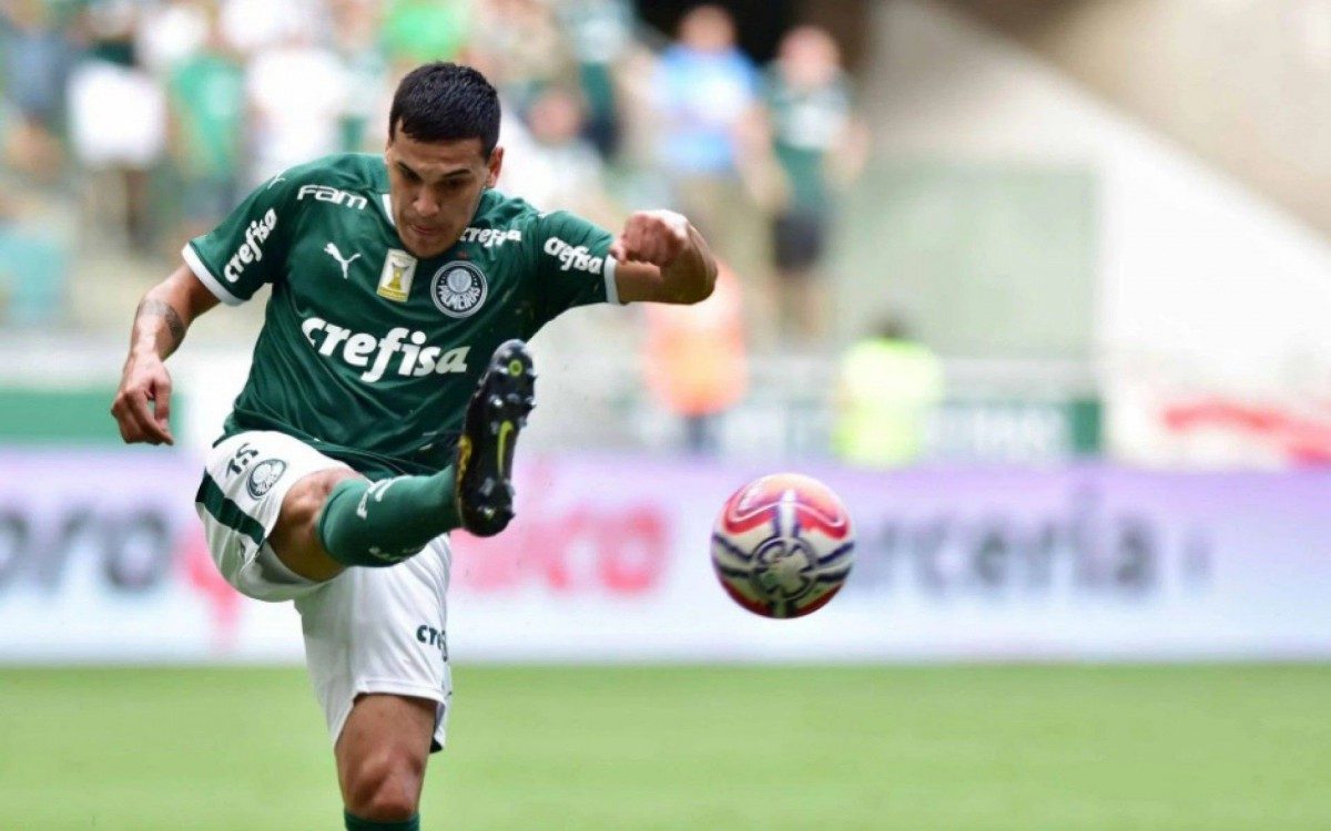 Gustavo G&oacute;mez foi um dos escolhidos para a posi&ccedil;&atilde;o de zagueiro