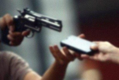 Assaltos noturnos preocupam moradores do Cosmorama, em Mesquita