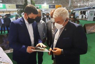 Prefeito apresenta em Brasília projeto de tecnologia para a rede municipal de ensino