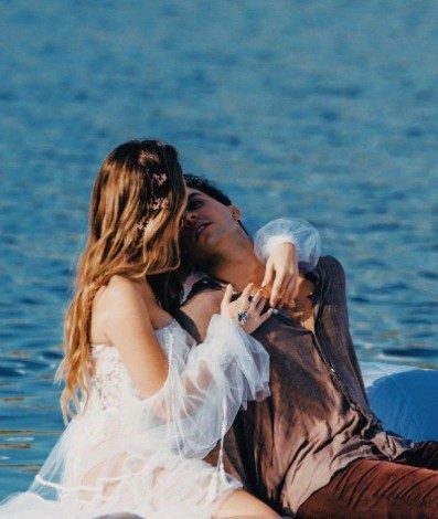 Luan Santana e a namorada, Izabela Cunha - Divulgação