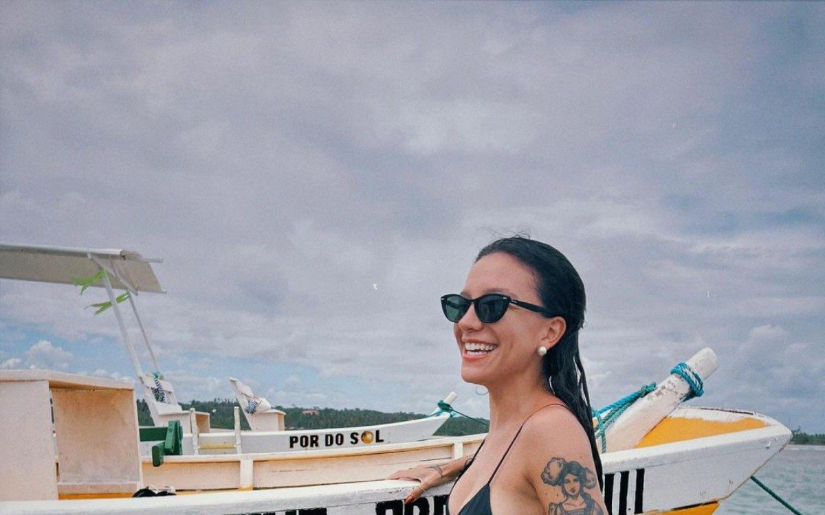 Cantora Priscilla Alc&acirc;ntara