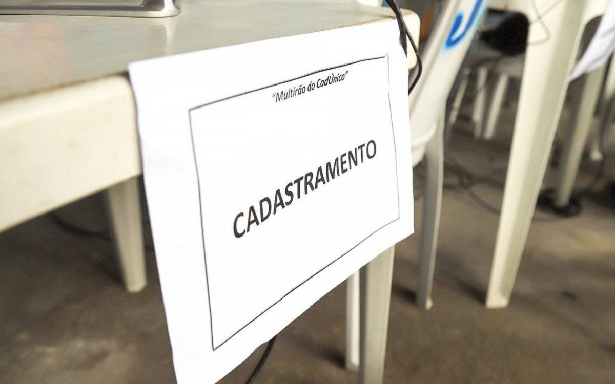 Mutir&atilde;o no CRAS de &Eacute;den, em S&atilde;o Jo&atilde;o de Meriti