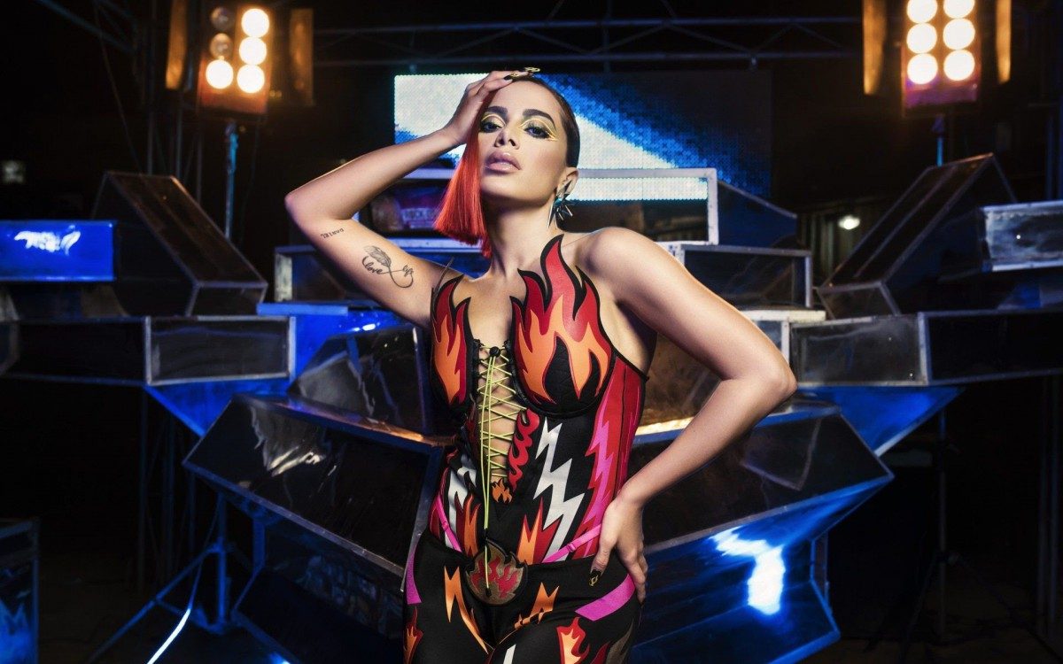 Anitta & Pedro Sampaio - Belém do Para.foto © Vincent Rosenblatt