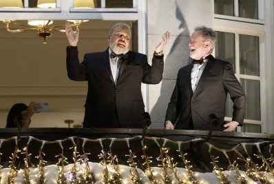 Dois jornalistas ameaçados recebem o Nobel da Paz em Oslo