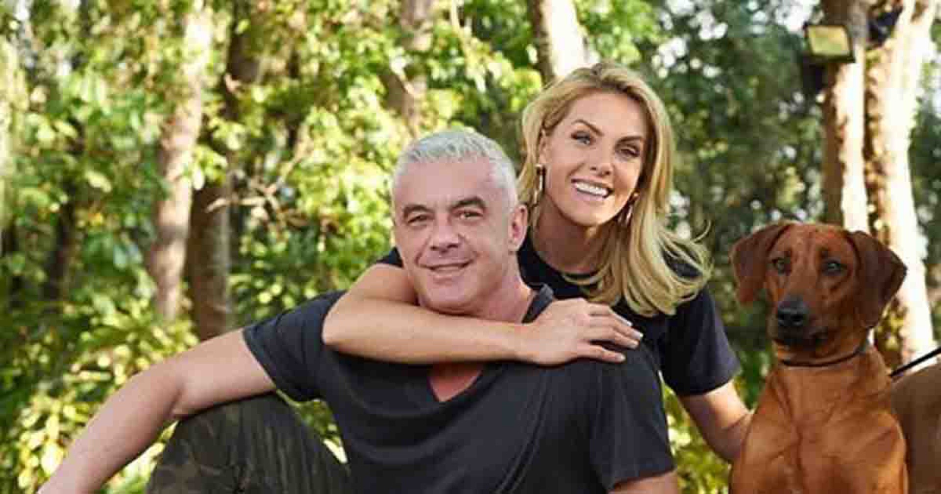 Ana Hickmann confessou que mexe no telefone do marido, Alexandre Correa - Reprodução