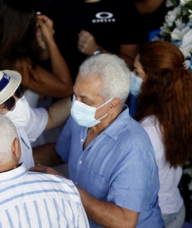 Geral - Velorio do Monarco, na quadra da Escola de Samba Portela, em Madureira, zona norte do Rio. Na foto, homenagem a Monarco. - Reginaldo Pimenta / Agencia O Dia
