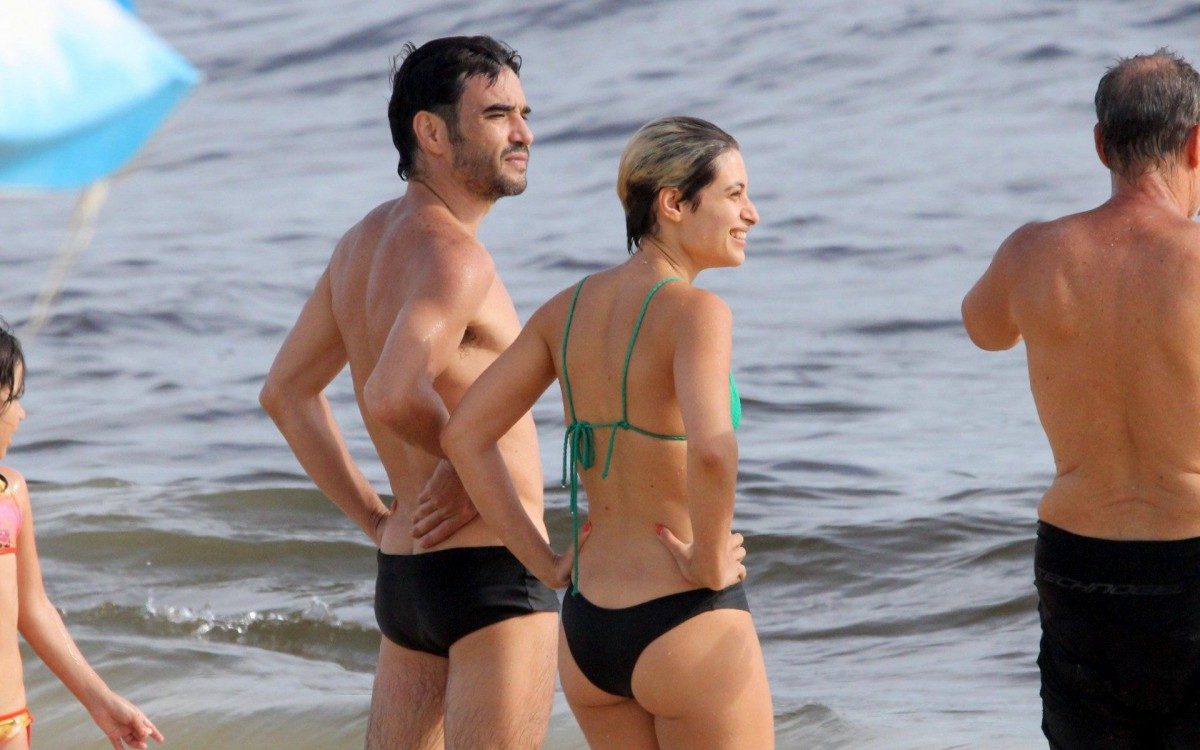 Os dois renovaram o bronzeado no local