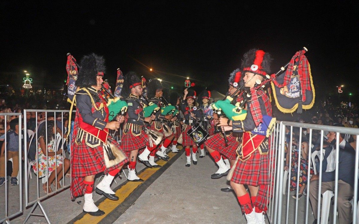 Gaitas escocesas tamb&eacute;m participaram do espet&aacute;culo 