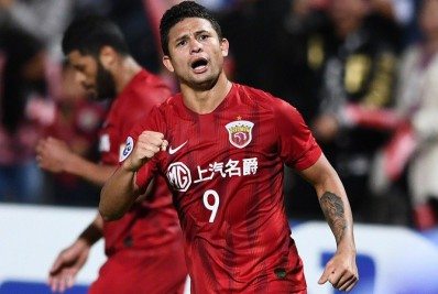 Presidente do Botafogo confirma proposta por Elkeson, mas vê valores distantes: 'Não é fácil'