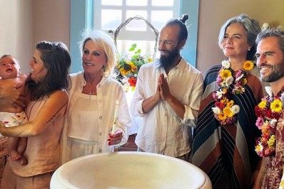 Ana Maria Braga posa em família no batizado do neto: 'Que dia especial'