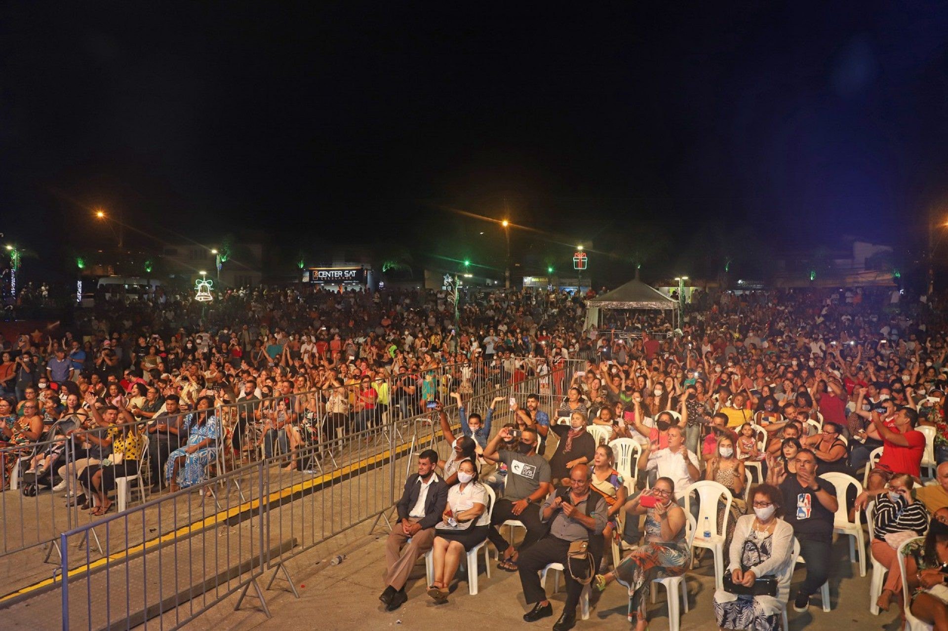 Cerca de 10 mil pessoas prestigiaram o evento. Emo&ccedil;&atilde;o n&atilde;o faltou - Ronald Pantoja 