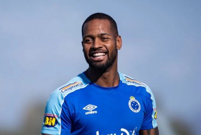 Ex-Vasco admite contato com o Botafogo: 'Só uma conversa'