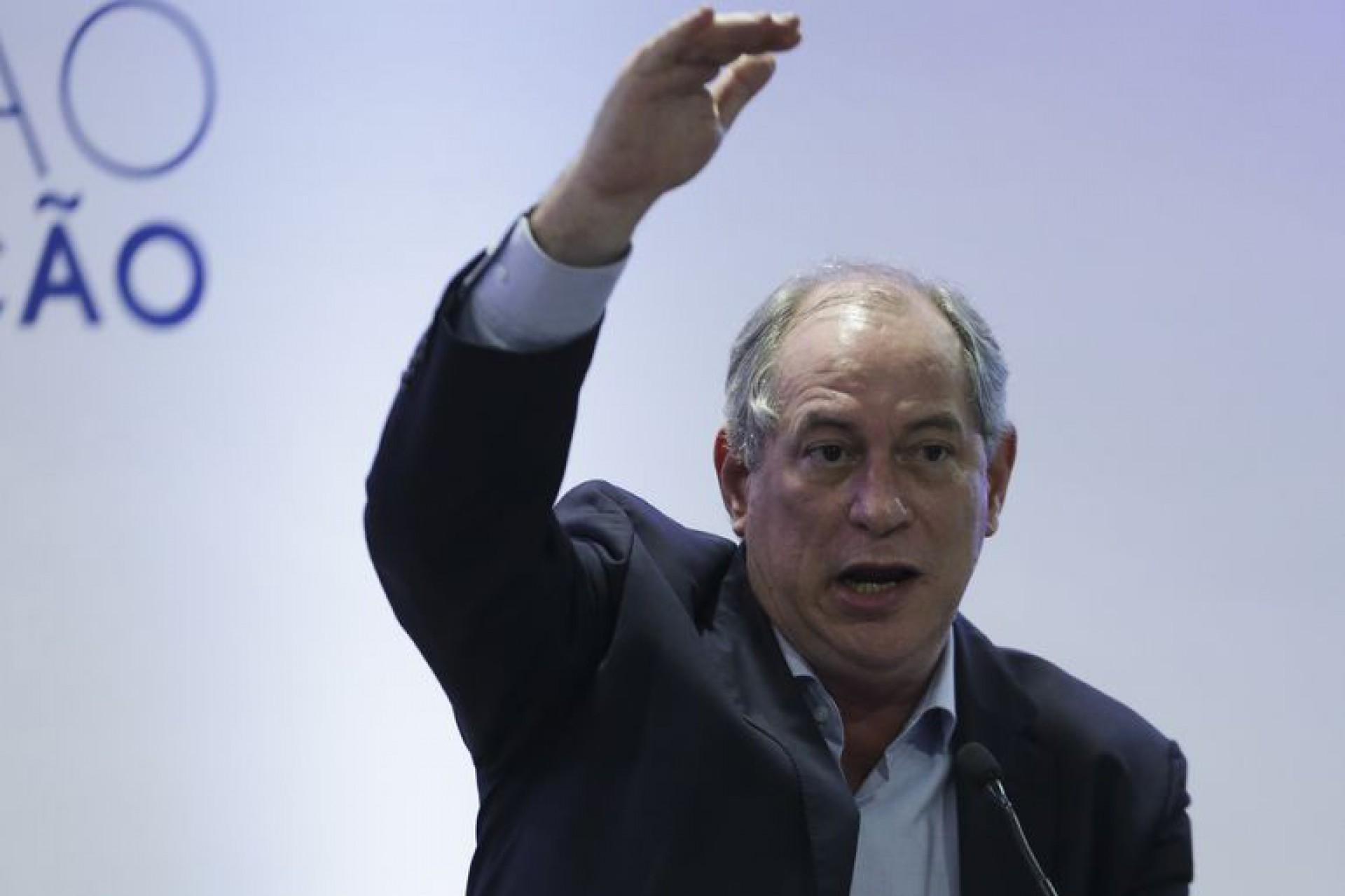 Ciro Gomes diz que deve decidir em maio sobre qual cargo disputará neste ano