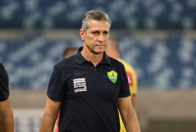 Clube da Série A informa que não vai renovar contrato de ex-treinador do Flamengo