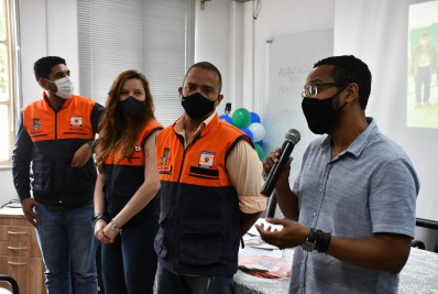 Alunos fazem conclusão de curso oferecido em parceria com Defesa Civil