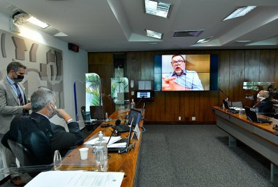 Desaposentação do INSS é aprovada em comissão do Senado e deve ir para a Câmara dos Deputados