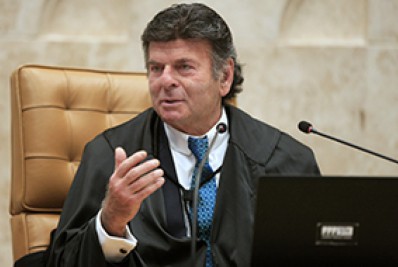 Fux defende remoção imediata de conteúdos nas redes