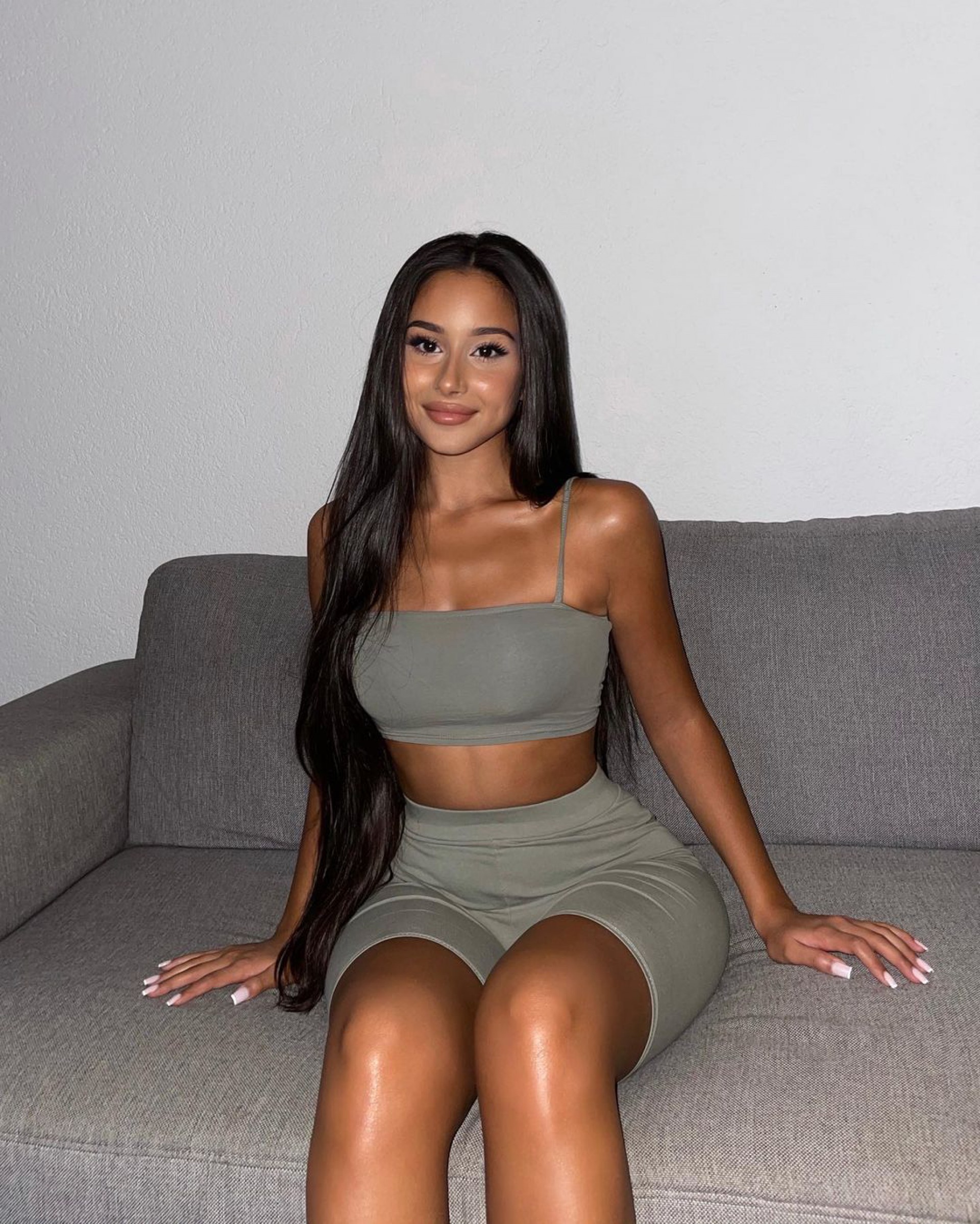 Modelo é desconvidada de festa de casamento por ficar 'muito bonita' - Reprodução Instagram