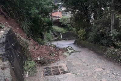 Defesa Civil atua com equipe reforçada para atendimento de ocorrências devido às chuvas