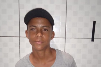 Corpo de menino que havia desaparecido após pular em rio é encontrado