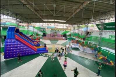 Imperatriz Leopoldinense promove festa de Natal para a criançada  