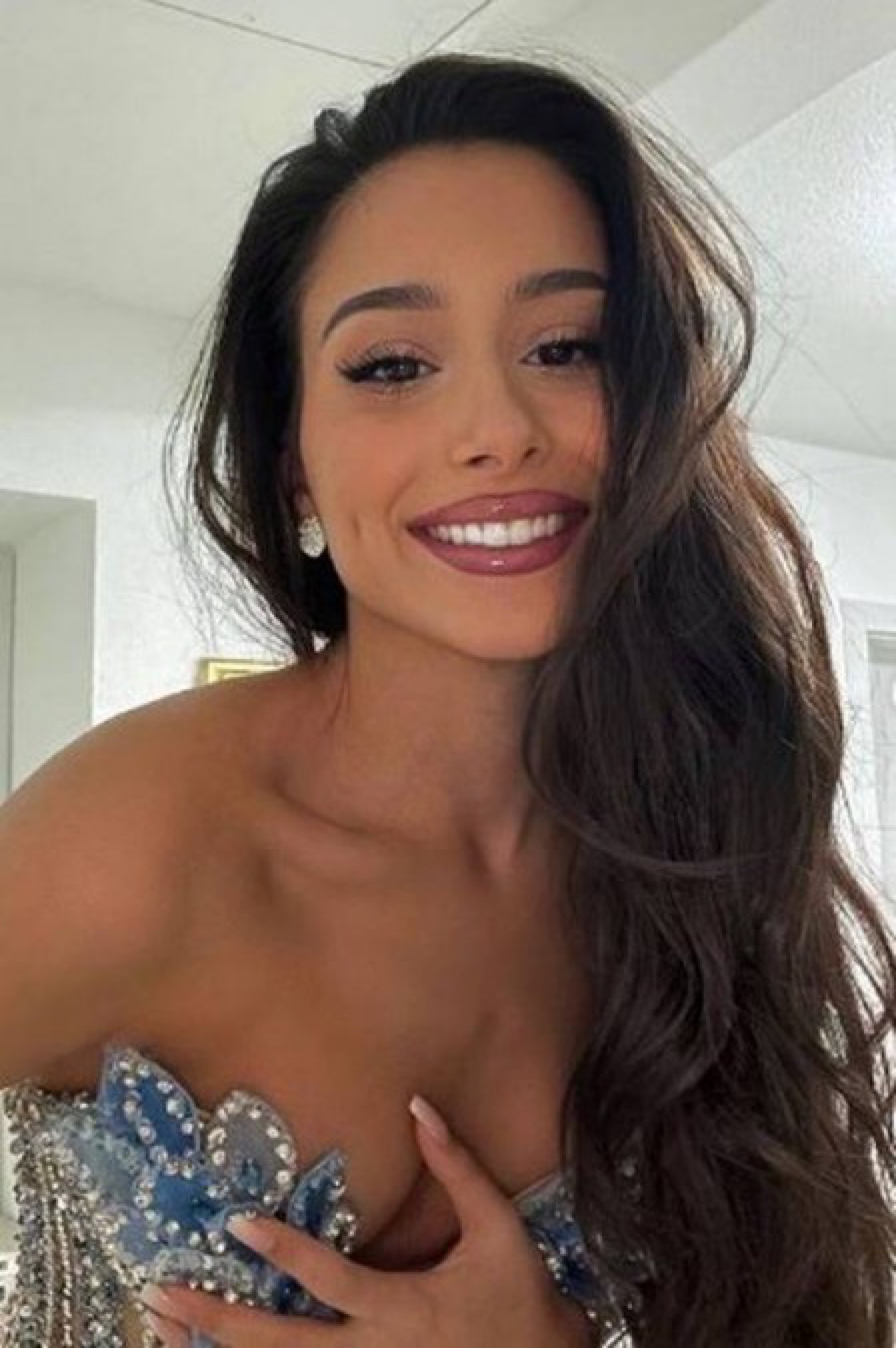 Modelo é desconvidada de festa de casamento por ficar 'muito bonita' - Reprodução Instagram