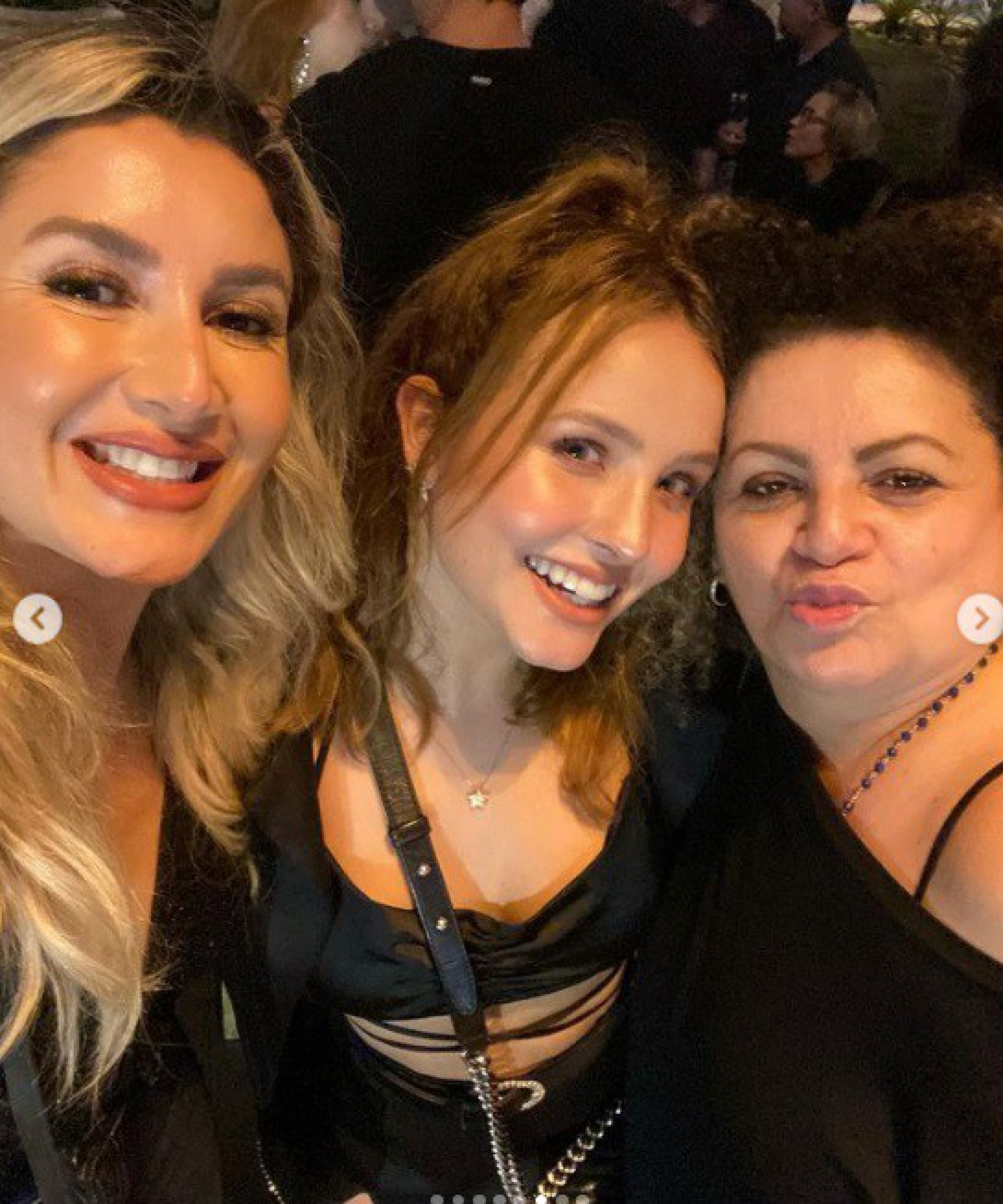 Larissa Manoela curte festa de fim de ano da Globo - reprodução do instagram