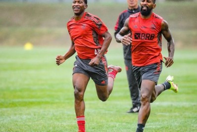 Flamengo encaminha transferência de jogador para o futebol europeu