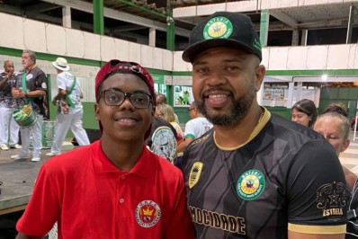 Ritmista da Viradouro vence concurso Repique de Ouro