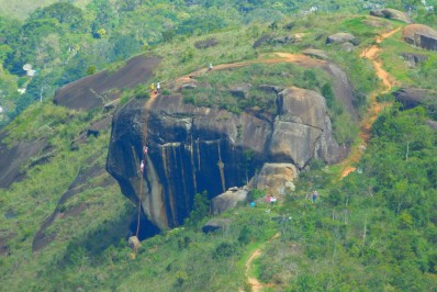 Parque Natural Municipal Montanhas de Teresópolis ganha Campo Escola de Escalada