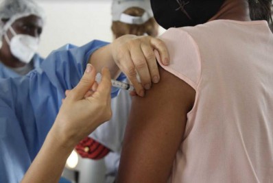 Imunizados com a Janssen podem receber reforço vacinal a partir desta segunda (20) em São Pedro da Aldeia