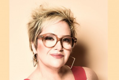 A cantora e atriz Gottscha está a todo vapor!