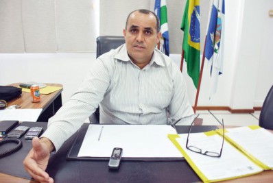 Justiça determina prosseguimento de investigação sobre infrações cometidas pelo prefeito de Rio das Ostras