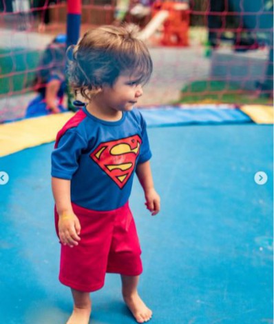 Bruno Gagliasso e Giovanna Ewbank mostram detalhes da festa de aniversário de Bless - Reprodução