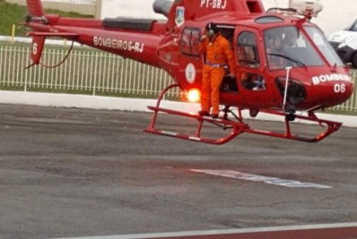 Mulher incendeia seu próprio corpo