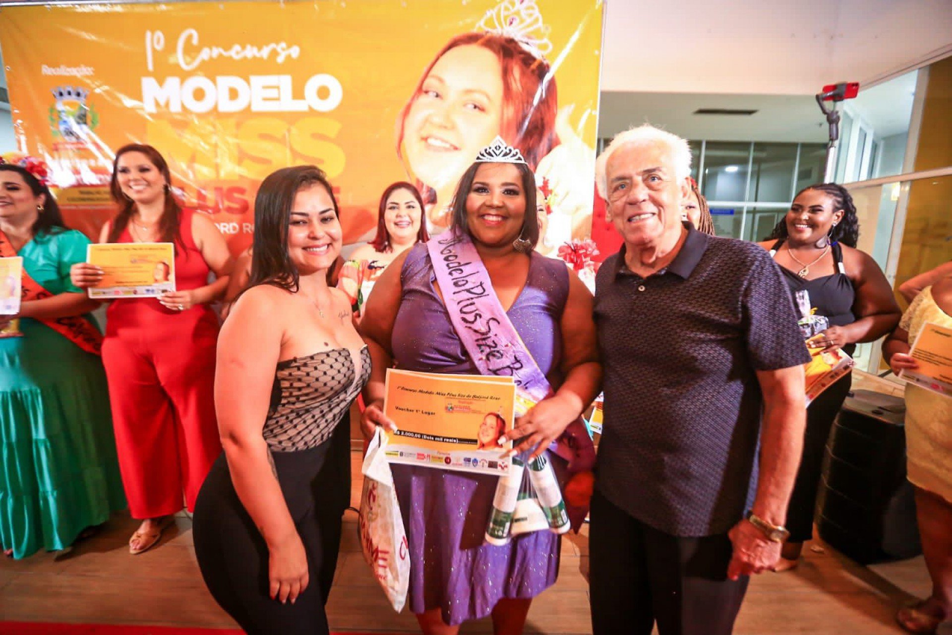 Tatiane Quintal foi a vencedora do concurso Miss Plus Size de Belford Roxo - Rafael Barreto / PMBR